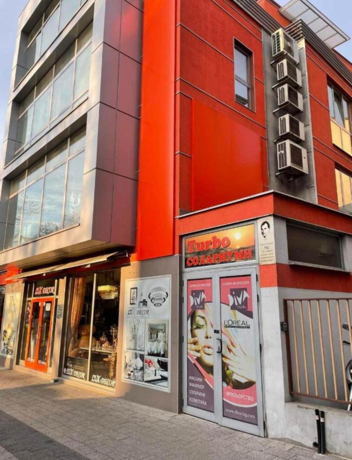 2 Bedrooms Apartment. Plovdiv Buitenkant foto