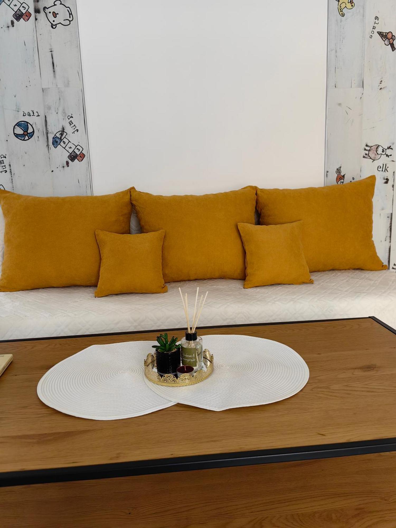 2 Bedrooms Apartment. Plovdiv Buitenkant foto